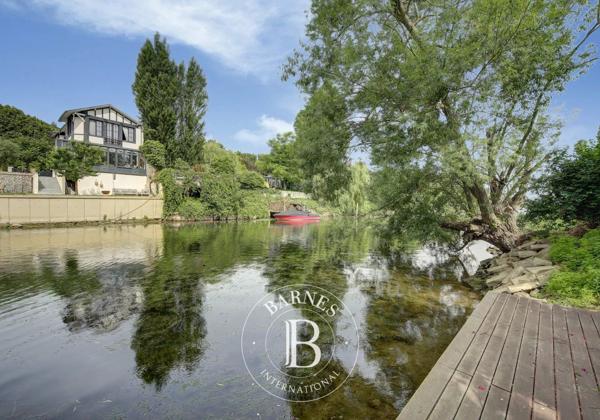 Villennes-sur-Seine, Maison  189 m² à vendre