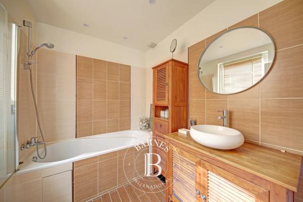 Villennes-sur-Seine, Maison  189 m² à vendre