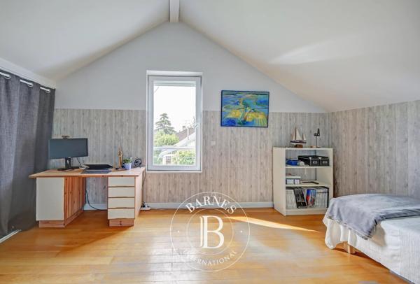 Villennes-sur-Seine, Maison  189 m² à vendre