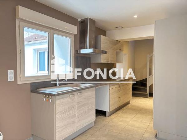 Location Maison 4 pièces 77.48 m² - 6 RUE BADRAN Etampes 91150