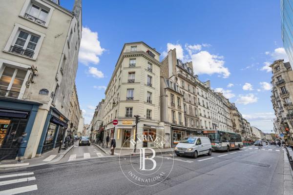 Paris 7ème, Appartement 2 Chambres -  62 m² à vendre
