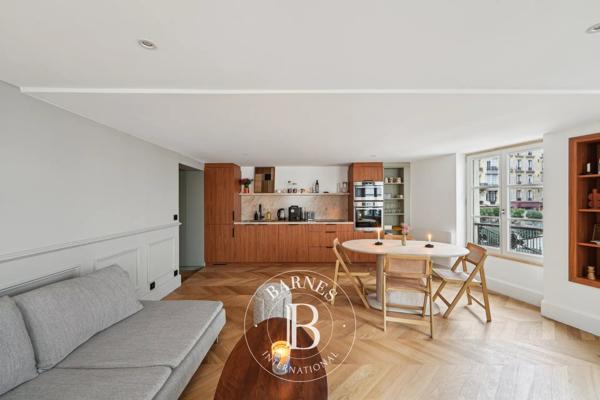 Paris 7ème, Appartement 2 Chambres -  62 m² à vendre