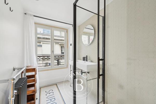 Paris 7ème, Appartement 2 Chambres -  62 m² à vendre