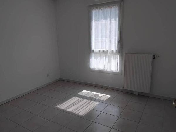 Appartement 4 pièces                                        - 69700 Givors Réf : 2927
