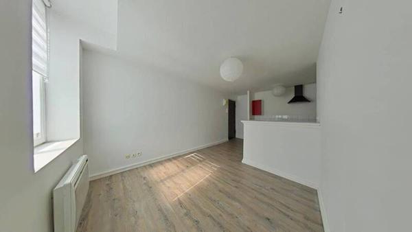 Appartement 1 pièce                                        - 42000 Saint-Étienne Réf : 12110