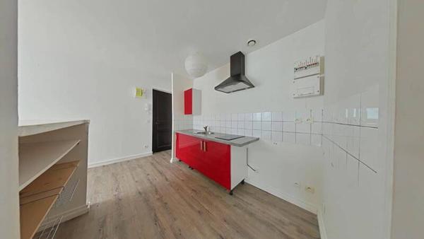 Appartement 1 pièce                                        - 42000 Saint-Étienne Réf : 12110