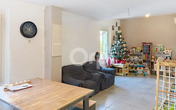 Maison à vendre    4 pièces •  Pollestres