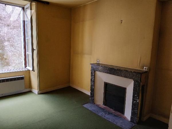 Maison à vendre à L'ABSIE (79240)