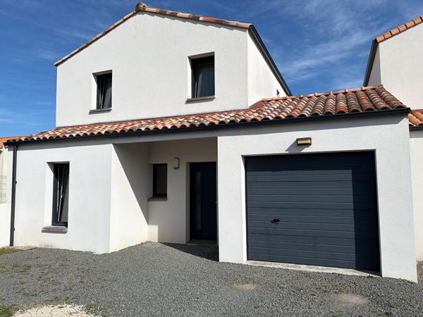 Saint Gilles Croix De Vie - maison de 2019, 3 chambres, garage à 650 m de la plage de Boisvinet