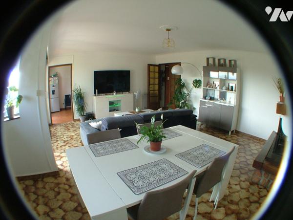 SAINT-GAUDENS centre, appartement T4 loué de 97,69 m² au 2ème étage sans ascenseur avec garage.