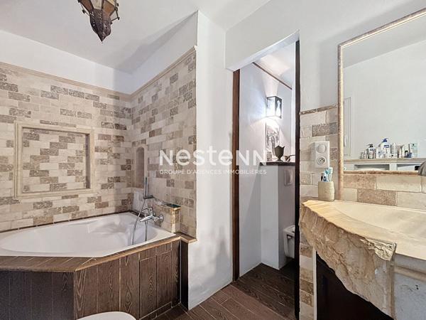 Villa Golfe-Juan Divisée en 10 Appartements - 150 mètre de la plage - Proche Parc Exflora - 290 M2