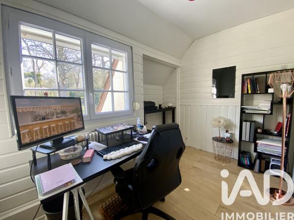 Maison à vendre 6 pièces 125 m² Saint-Fargeau-Ponthierry