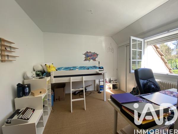 Maison à vendre 6 pièces 125 m² Saint-Fargeau-Ponthierry