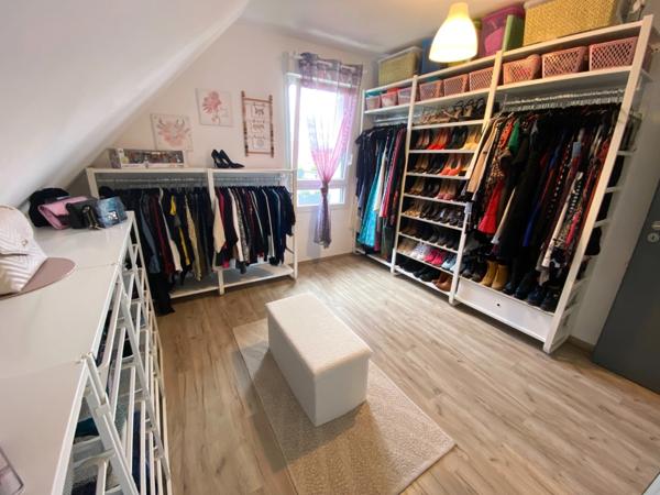 Maison à vendre 6 pièces proche de DASLE (25)