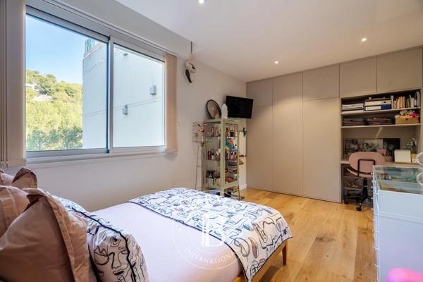 Marseille 8ème, Appartement 3 Chambres -  123 m² à vendre