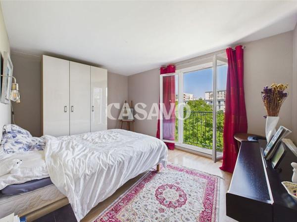 Vente Appartement 4 pièces de 90m² - 92500 Rueil-Malmaison