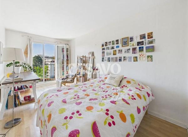 Vente Appartement 4 pièces de 90m² - 92500 Rueil-Malmaison