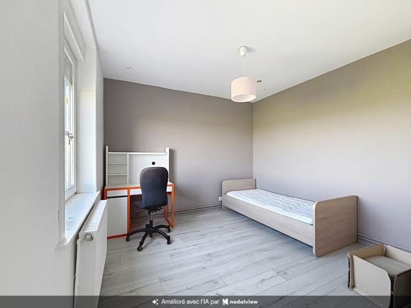 Maison style longère rénovée bâtie sur 1 hectare LA CHAPELLE D ARMENTIERES