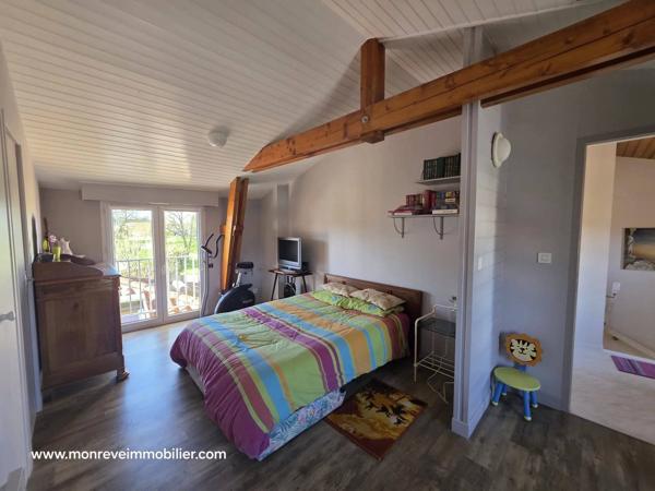 LE CHENE: MAISON EN PIERRE 4 CHAMBRES