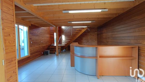 Atelier à vendre 2 460 m² La Chaise-Dieu