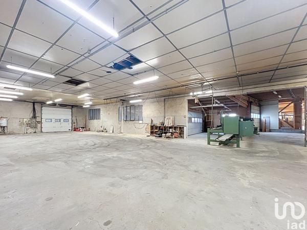 Atelier à vendre 2 460 m² La Chaise-Dieu