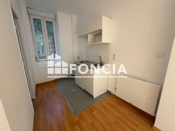 Location Studio 19.79 m² - 60 RUE VICTOR HUGO Brest 29200