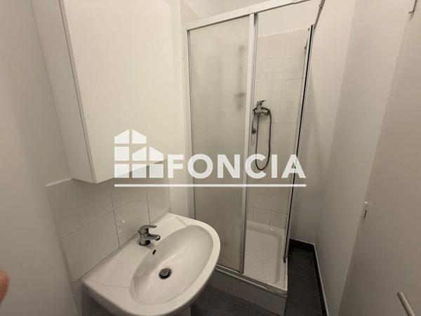 Location Studio 19.79 m² - 60 RUE VICTOR HUGO Brest 29200