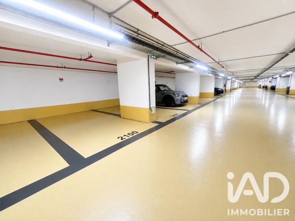 Parking à vendre 12 m² Courbevoie