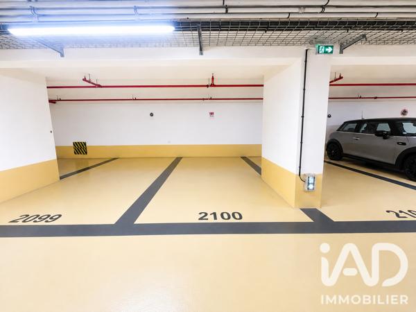 Parking à vendre 12 m² Courbevoie