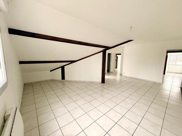 Appartement 4P - 3 CH - 104 m² à Coulommiers – Proche gare – Garage + Parking