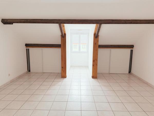 Appartement 4P - 3 CH - 104 m² à Coulommiers – Proche gare – Garage + Parking