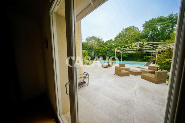 Vente Maison 7 pièces de 190m² - 38540 Heyrieux