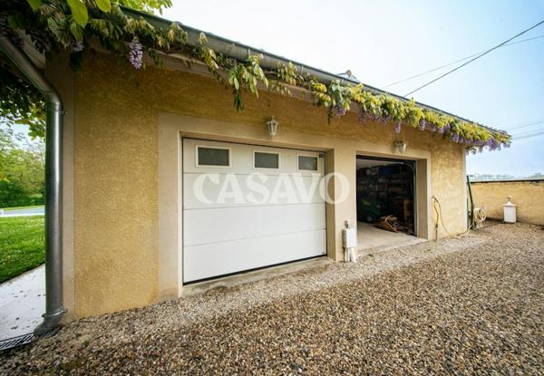 Vente Maison 7 pièces de 190m² - 38540 Heyrieux