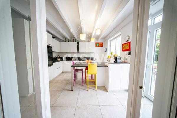 Vente Maison 7 pièces de 190m² - 38540 Heyrieux