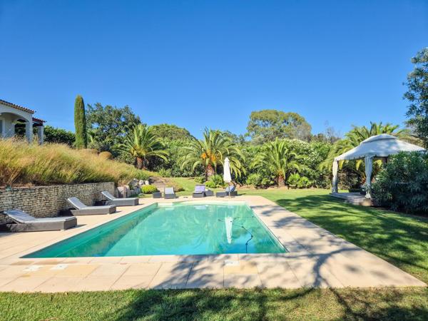 Maison à vendre  6 pièces - 170 m2 GASSIN - 83