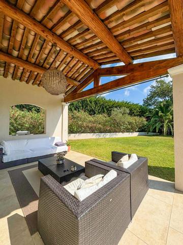 Maison à vendre  6 pièces - 170 m2 GASSIN - 83