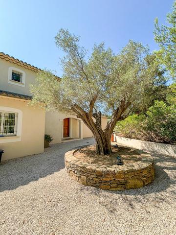 Maison à vendre  6 pièces - 170 m2 GASSIN - 83