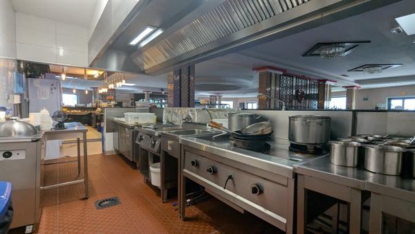 Proche Colmar fonds de restaurant 180 places + droit au bail.