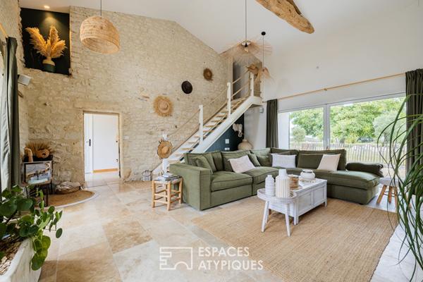 Propriété à la rénovation exceptionnelle mêlant charme et confort