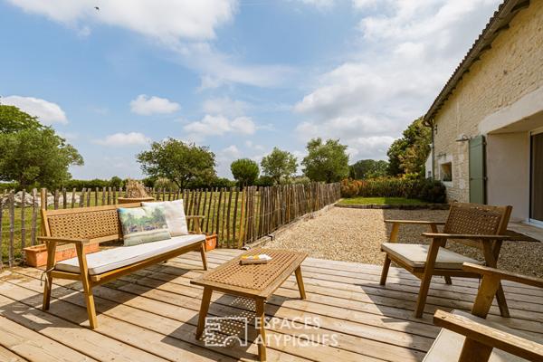 Propriété à la rénovation exceptionnelle mêlant charme et confort