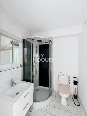 Maison à vendre de 6 pièces de 106.4 m² avec le confort de plein pied