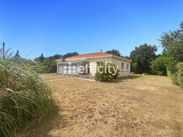 Maison
         6 pièces
        - 120 m² Exclusivité 387 000 € *