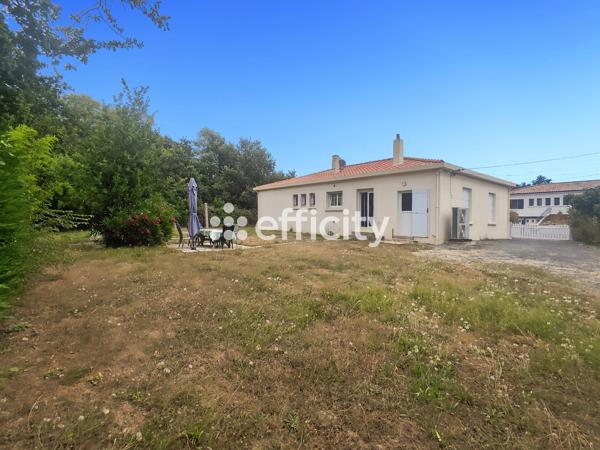 Maison
         6 pièces
        - 120 m² Exclusivité 387 000 € *