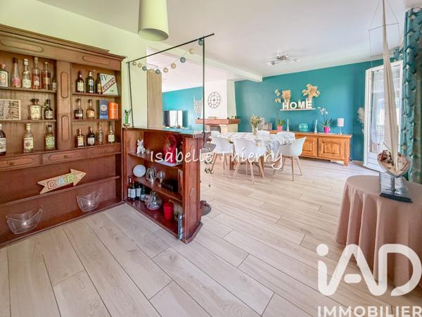 Maison à vendre 8 pièces 185 m² Arpajon