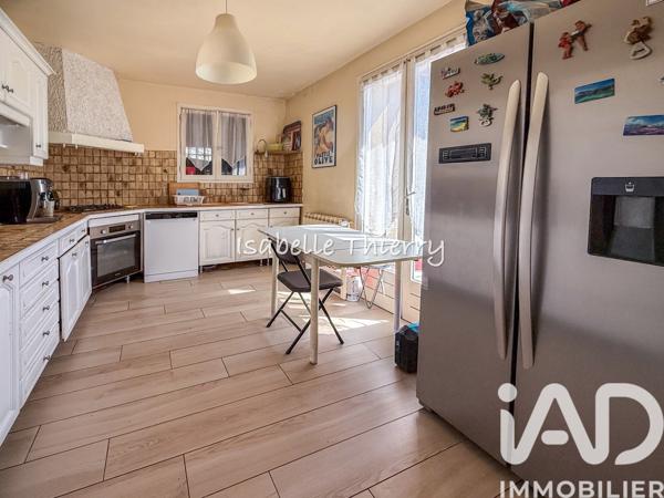 Maison à vendre 8 pièces 185 m² Arpajon