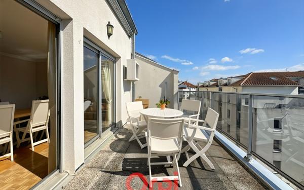 Appartement à vendre    6 pièces • 137 m2 Lyon 3