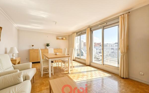Appartement à vendre    6 pièces • 137 m2 Lyon 3