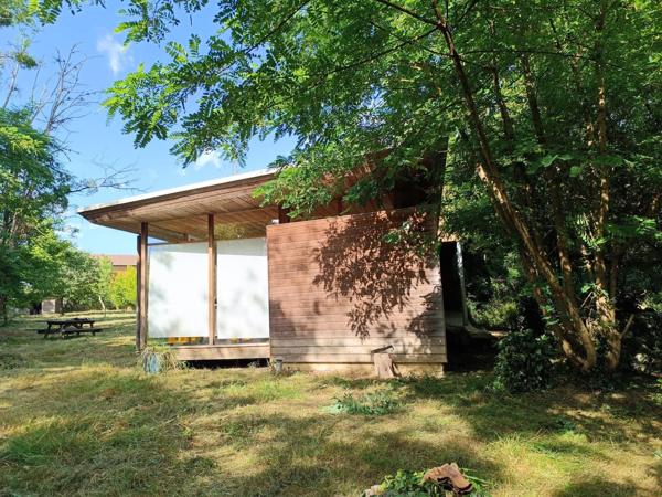 ENSEMBLE IMMOBILIER TERRAIN DIVISIBLE CONSTRUCTIBLE