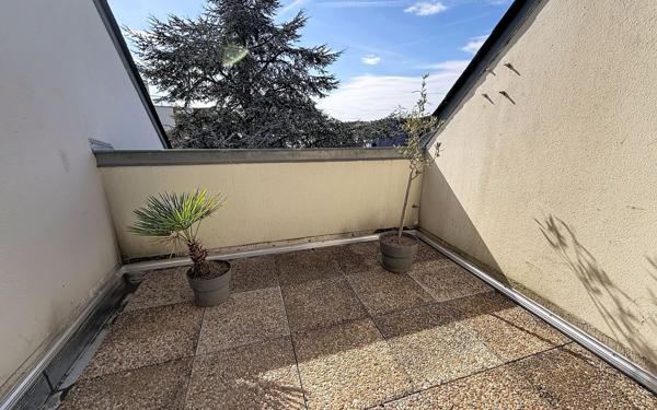 Appartement à louer    4 pièces • 94,43 m2 Joué-lès-Tours
