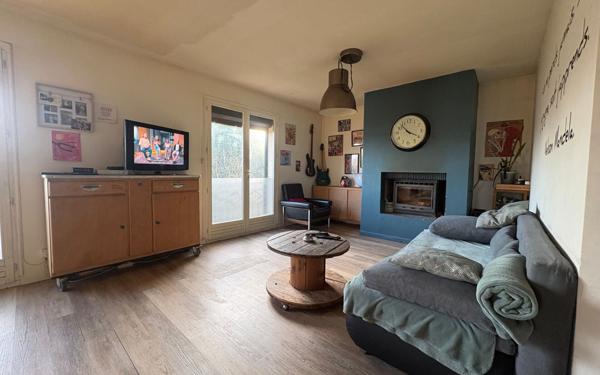 Maison à vendre    4 pièces • 166 m2 Lamotte-Brebière